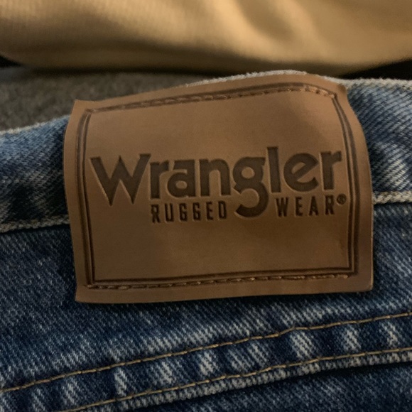 Brand new Wrangler jeans - Picture 3 of 3